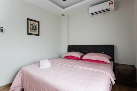 Rusnoor Homestay Bukit Jelutong Шах-Алам Экстерьер фото